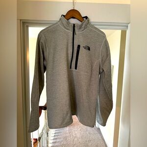 NWOT North Face Quarter Zip Fleece